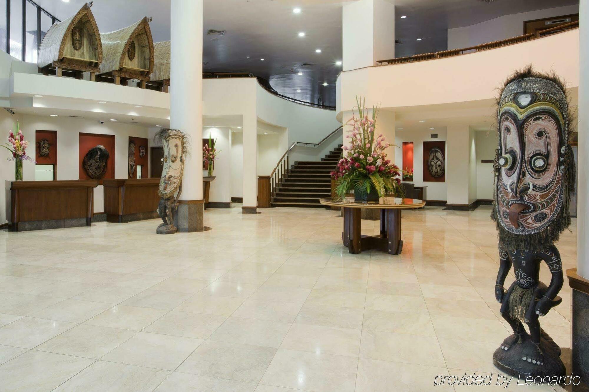 Crown Hotel Port Moresby Interior photo